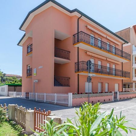 Appartamenti Calligher Bibione Esterno foto