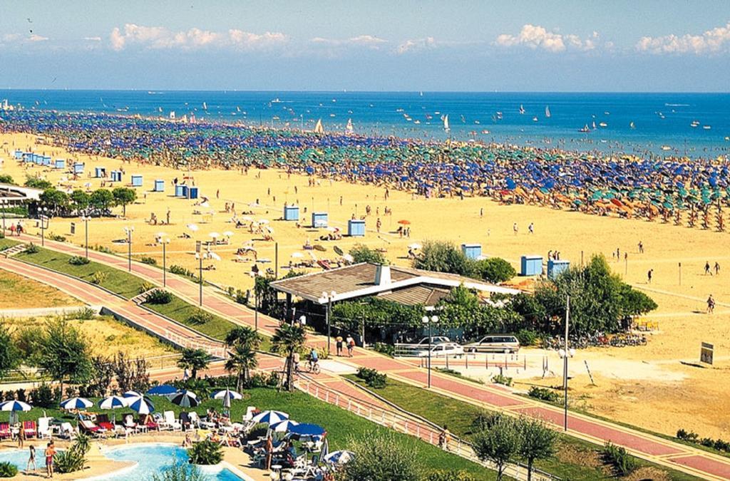 Appartamenti Calligher Bibione Esterno foto